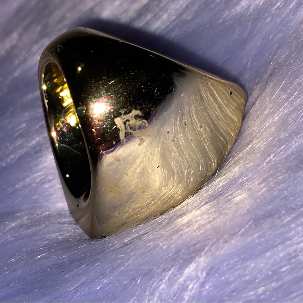 Vintage Gold Statement Ring - Picture 6 of 6
